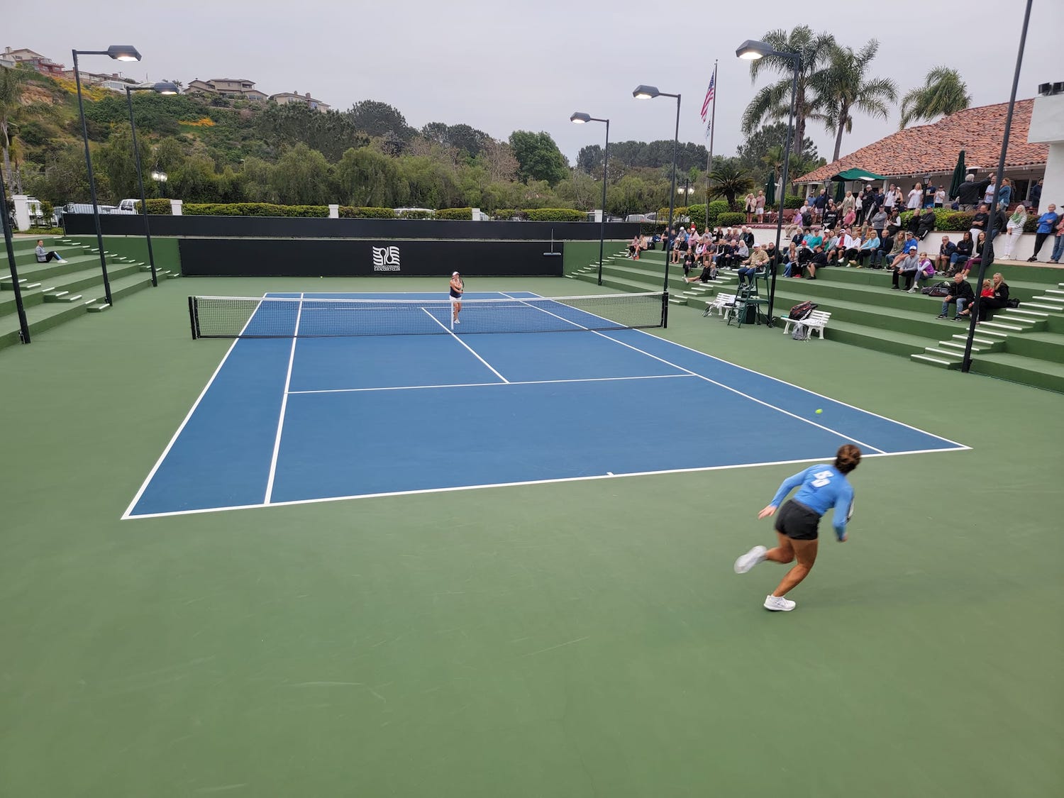 Where to play tennis in San Diego – with the San Diego Tennis and Racquet Club in Bay Park