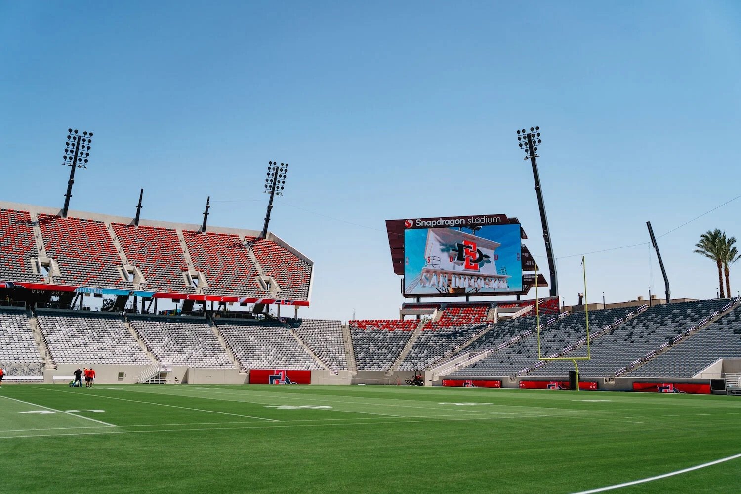 Best marriage proposal spots in San Diego featuring Snapdragon stadium jumbotron engagements