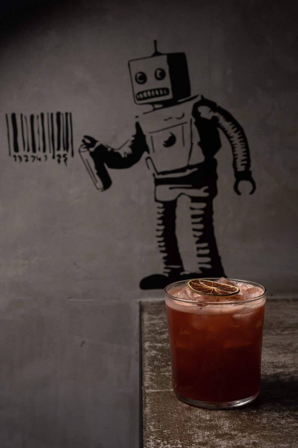 Hoxton Manor - cocktail and robot