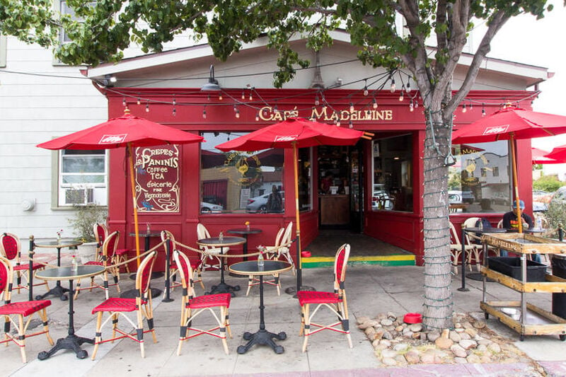 15 cafe-madeleine-1.jpg