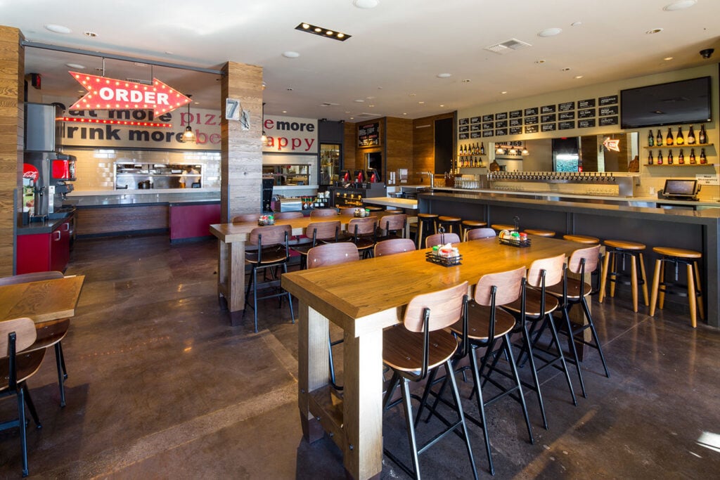 We Talk Pizza and Ridiculously Hot Chicken Wings with Regents Pizzeria owner, Bill Vivian