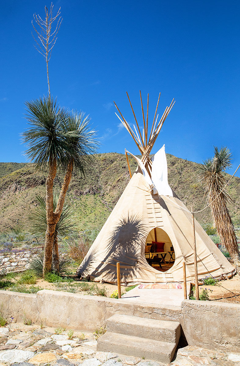 Inside a San Diego Power Couple's Hacienda in Anza-Borrego