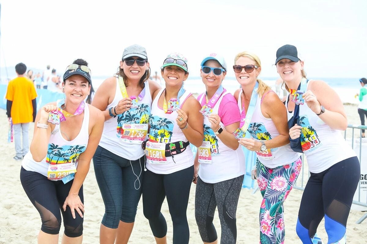 San Diego running event participants at the Pacific Beach Half Marathon