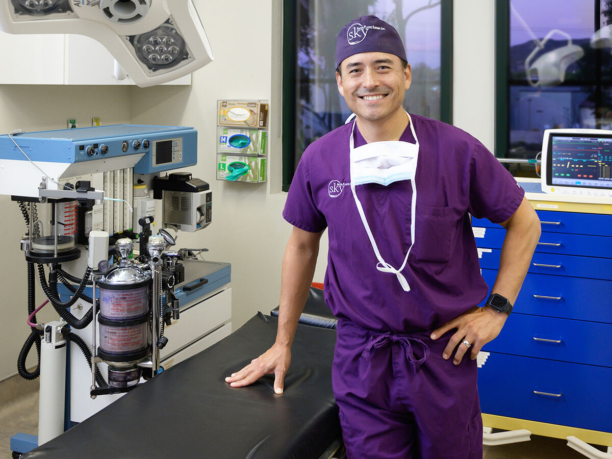 Local nurse practitioner puts medical and fashion sense to work on scrubs -  Rancho Santa Fe Review