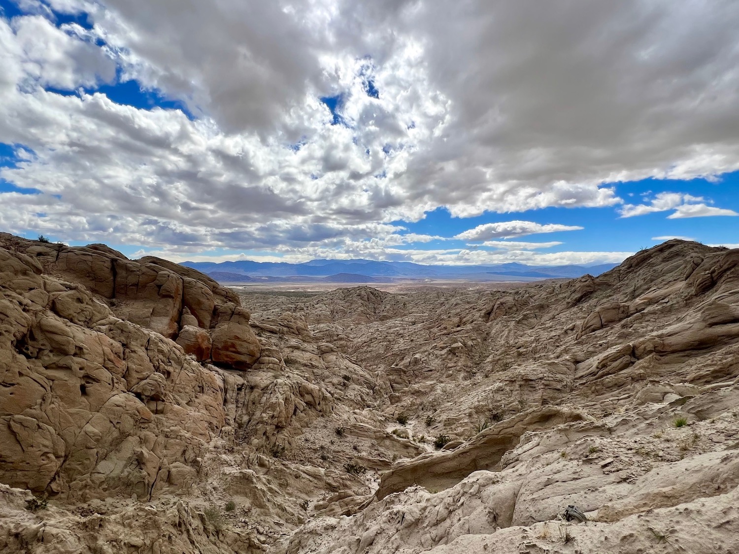 Best hikes in California featuring Truckhaven Rocks Hiking Trail in Anza Borrego Desert State Park near San Diego