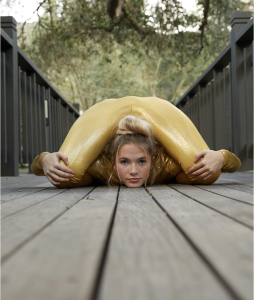 San Diego Contortionist Emerald Gordon Wulf is Bent for Success