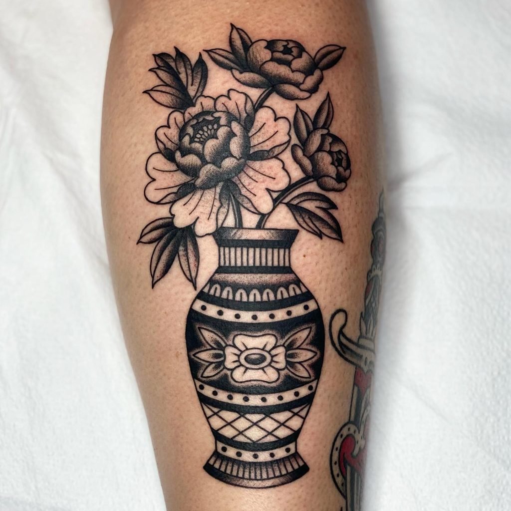 Best tattoo artists in San Diego featuring Chelstine Clibourne of 454 Tattoo in Encinitas