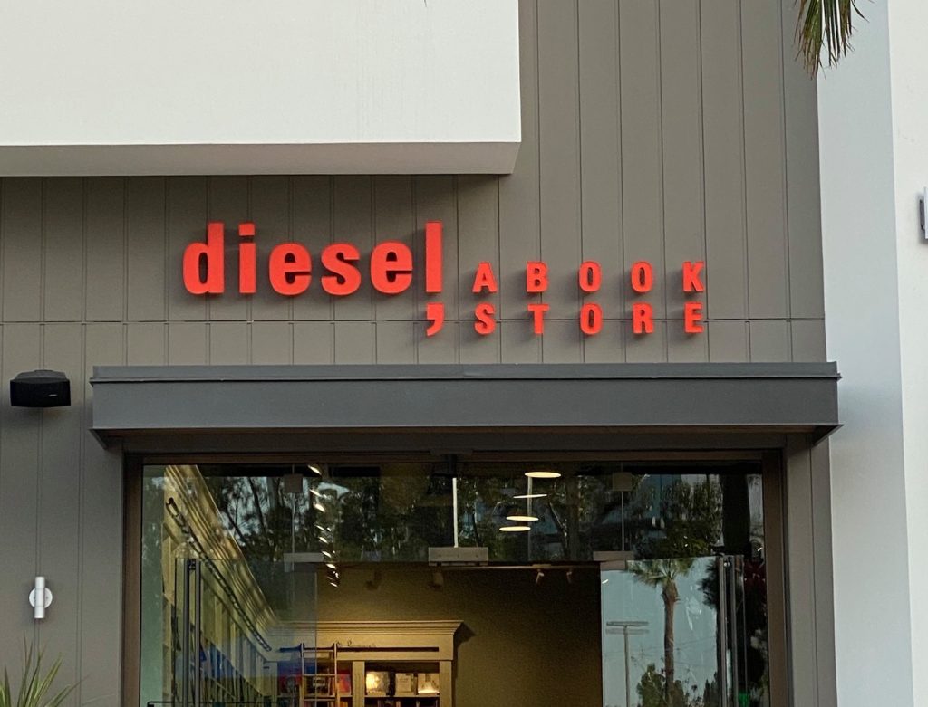 Exterior of San Diego bookstore Diesel, A Bookstore in Del Mar