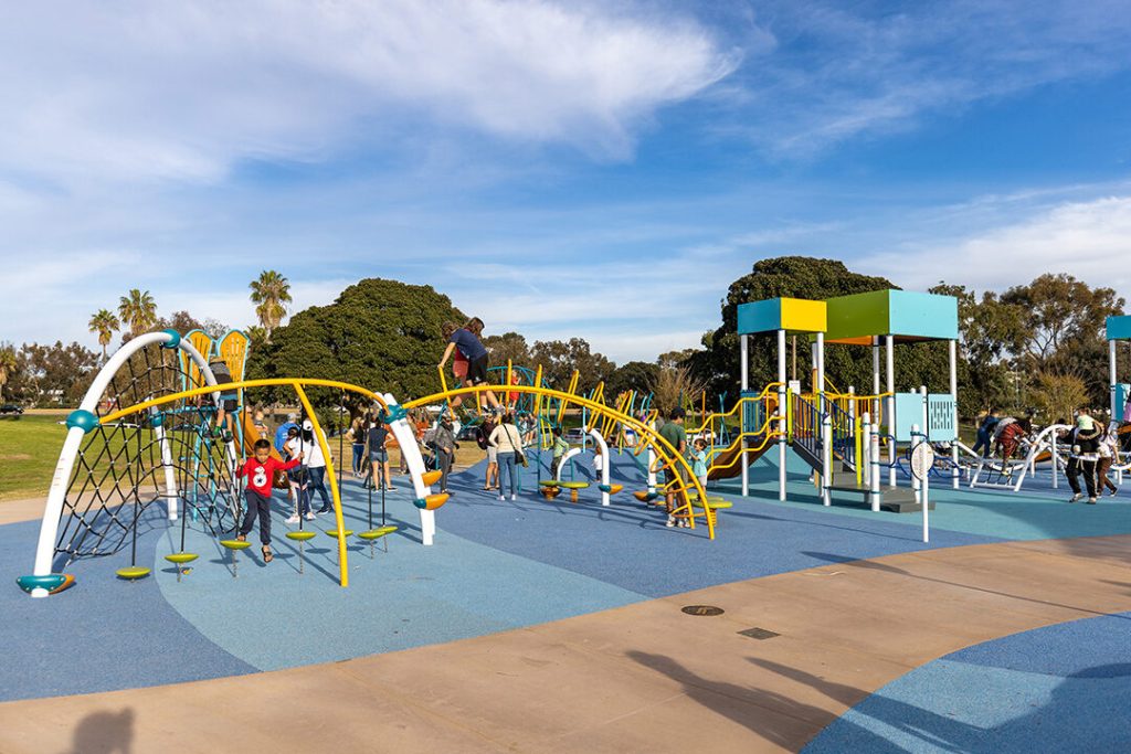 Tecolote Shores South park at Mission Bay, San Diego with kids on a jungle gym