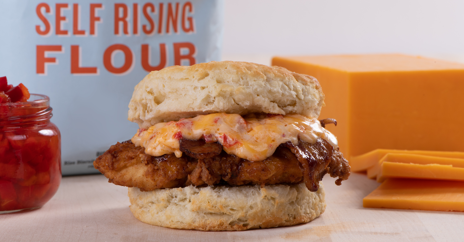 Rise Southern Biscuits & Righteous Chicken restaurant chain is coming to San Diego featuring a fried chicken sandwich