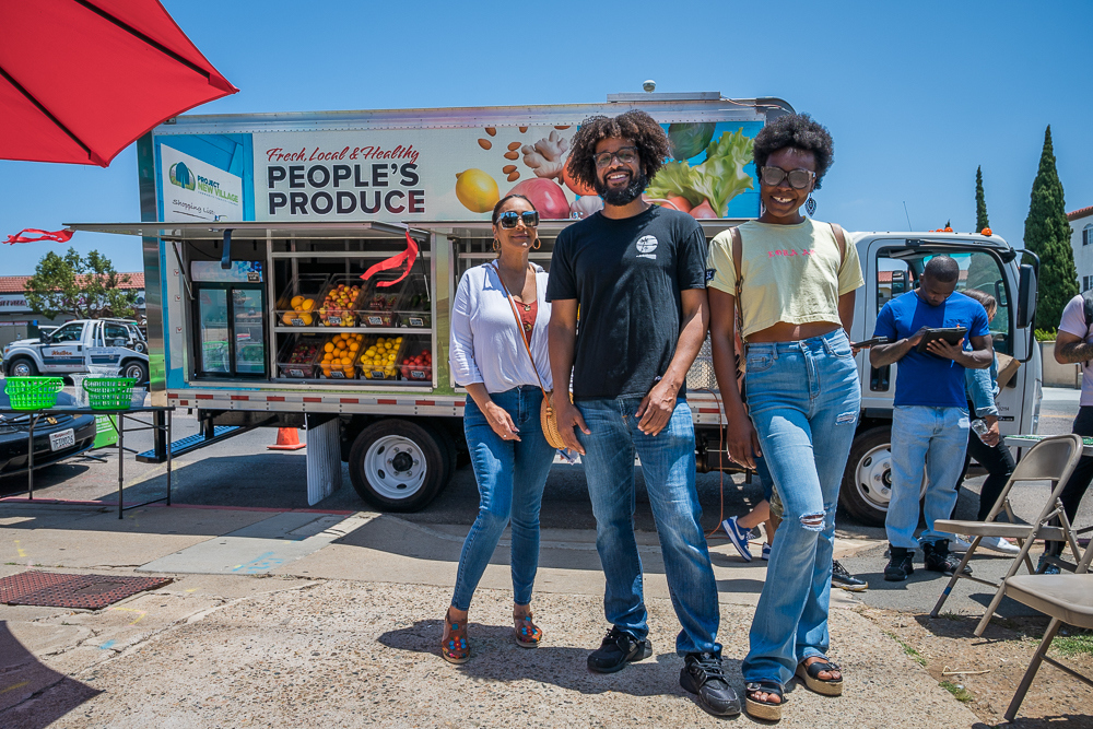 Project New Village volunteers in front of a food truck in San Diego 