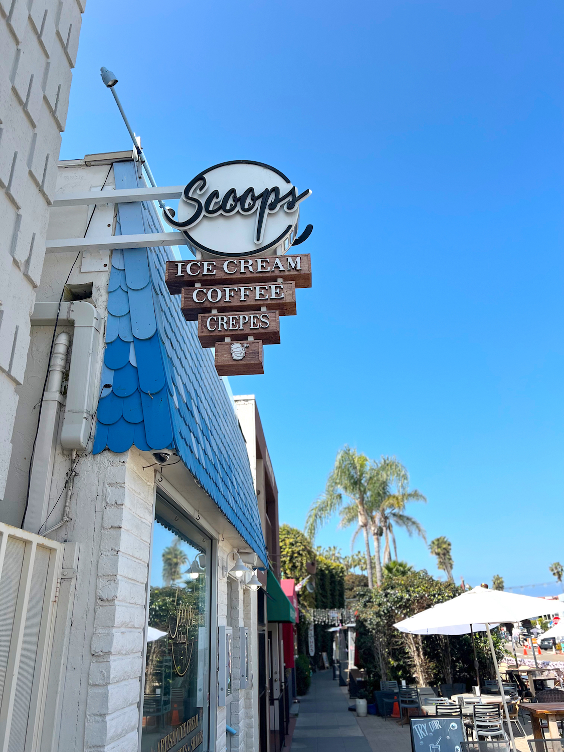 Exterior of San Diego ice cream shop Scoops La Jolla which is opening a new location in La Jolla