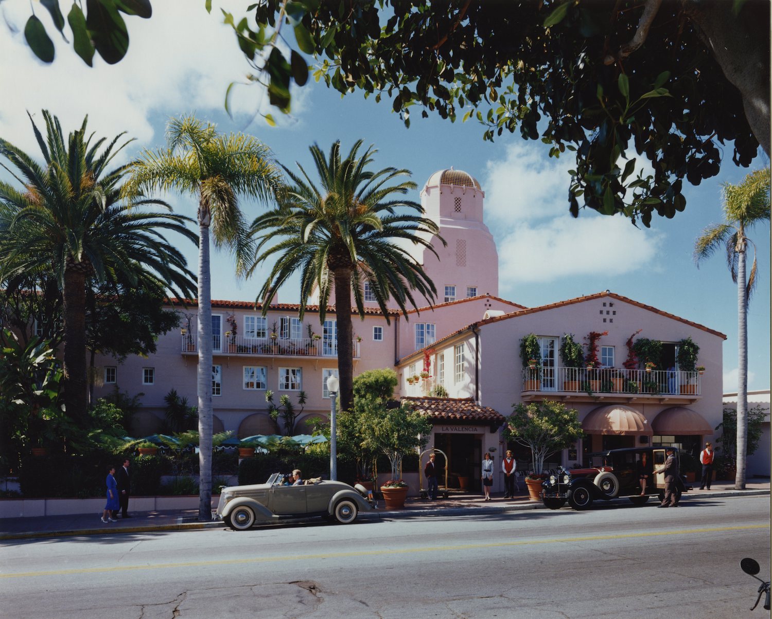 Exterior of La Valencia Hotel and Shops located in La Jolla, San Diego