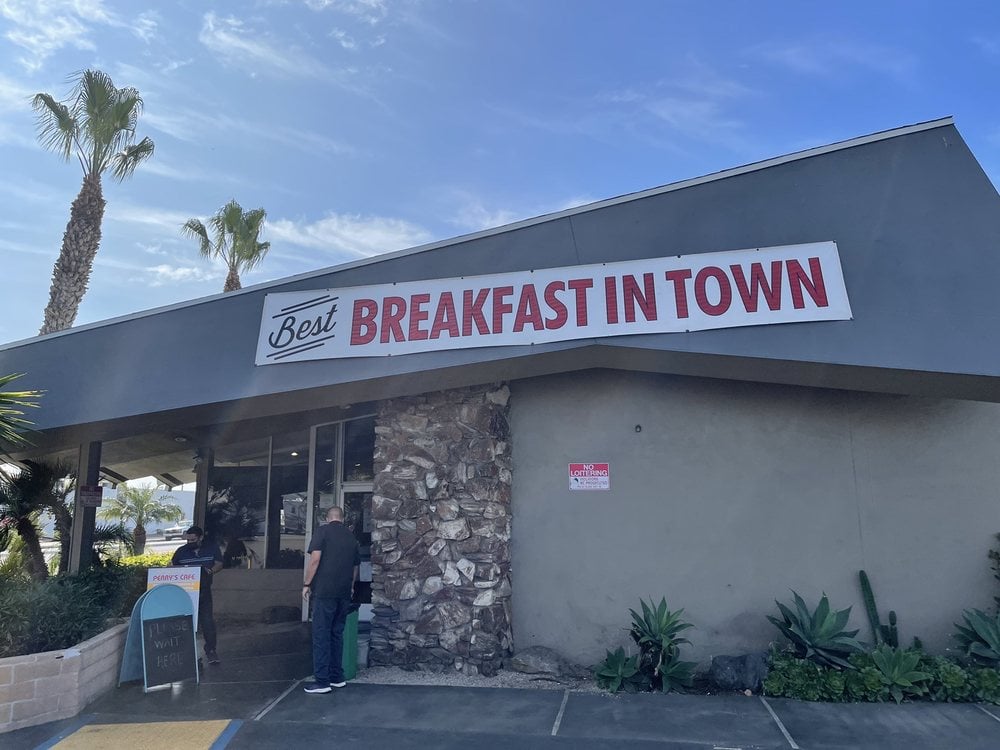 Exterior of San Diego breakfast restaurant and diner Perry's Cafe which closed this last week in Old Town