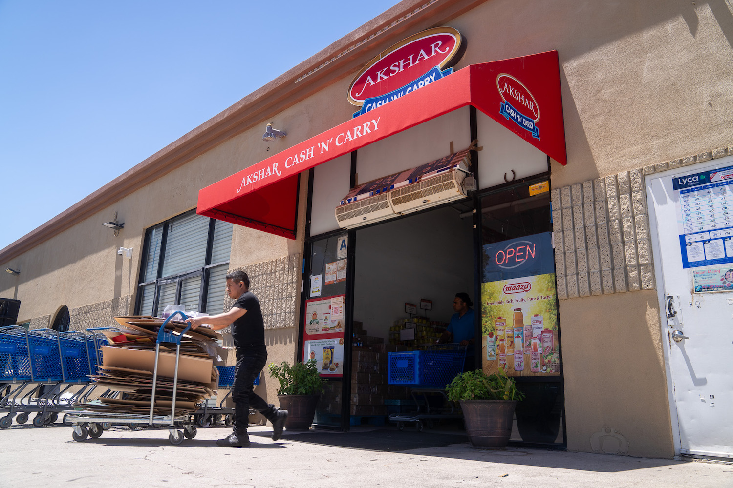 Exterior of San Diego cash & carry international grocery store called Akshar Cash & Carry in Miramar