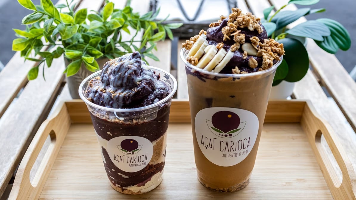 Best Acai smoothie bowls in San Diego featuring a build your own bowl from Açai Carioca