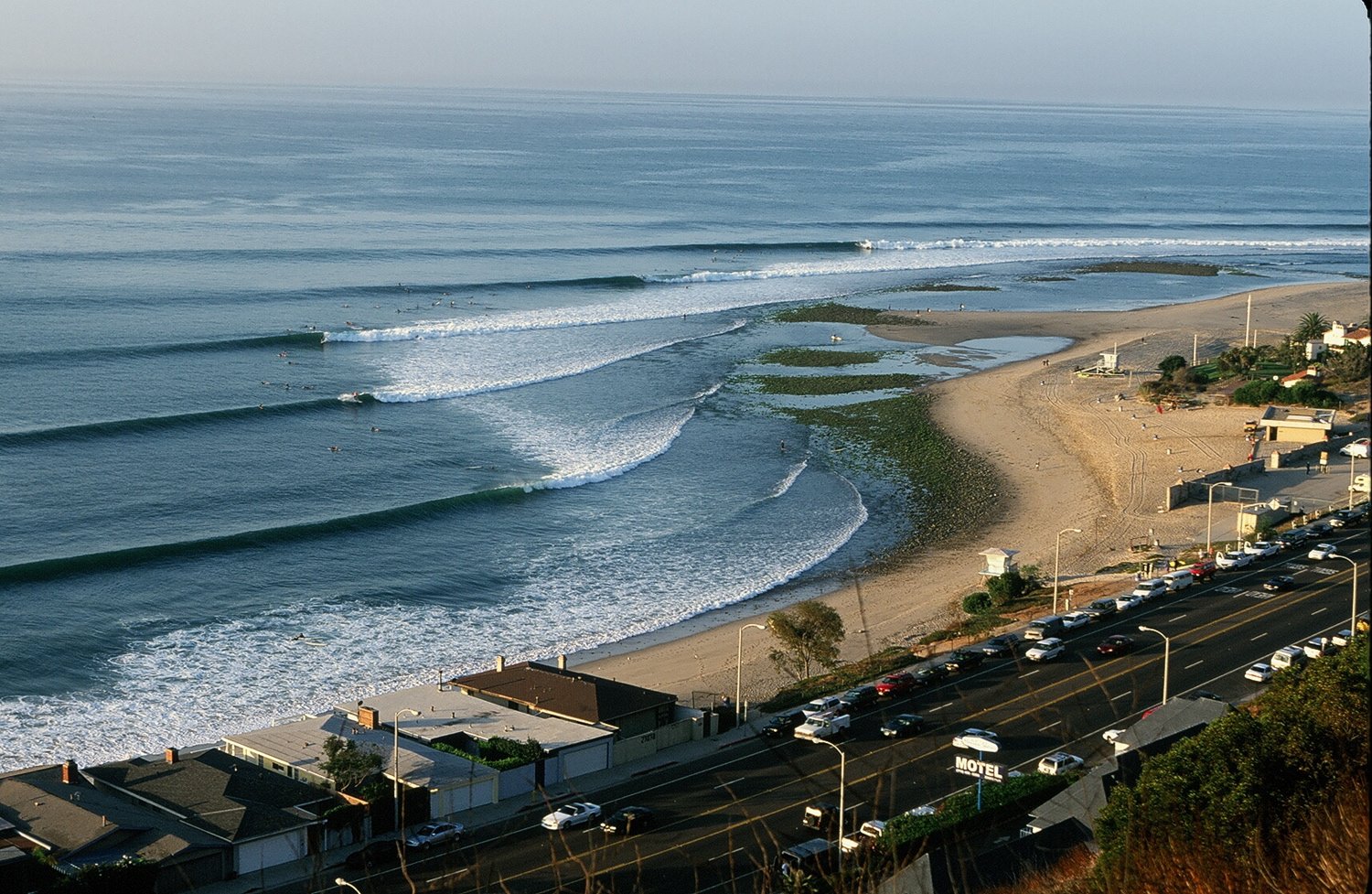 Best California surf spots featuring waves at Malibu Surfrider Beach in Los Angeles