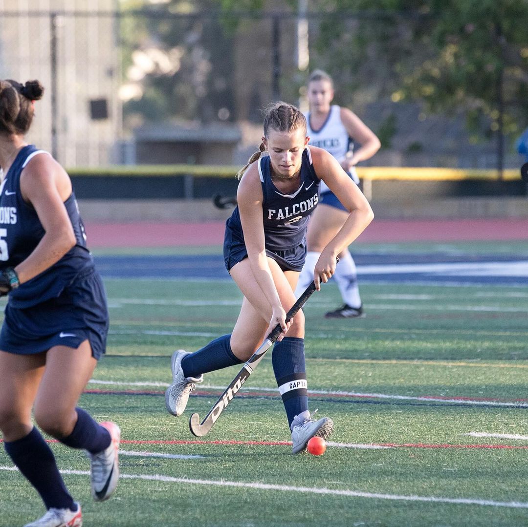 San Diego athlete Ava Schramm playing field hockey for Scripps Rnach High School