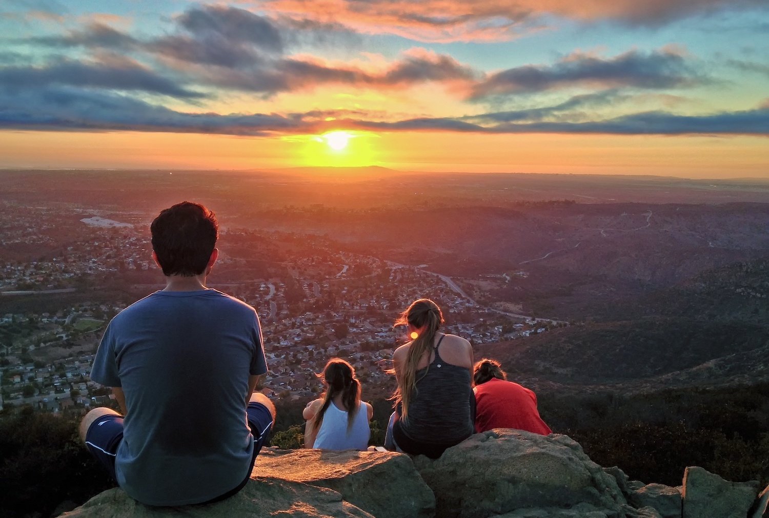 The top of Cowle's Mountain hiking trail in San Diego which connects to Pyles Peak near Mission Trails