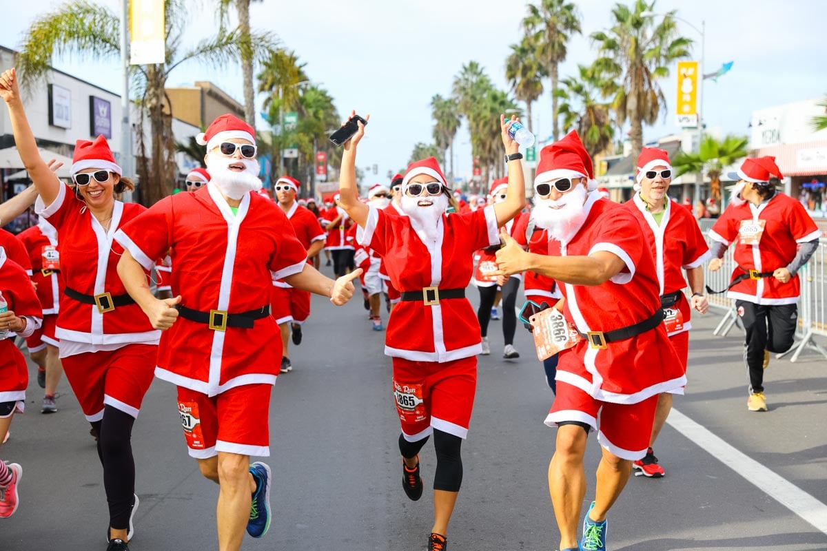 Things to do in San Diego this month December 2024 featuring the San Diego Santa Run in Pacific Beach