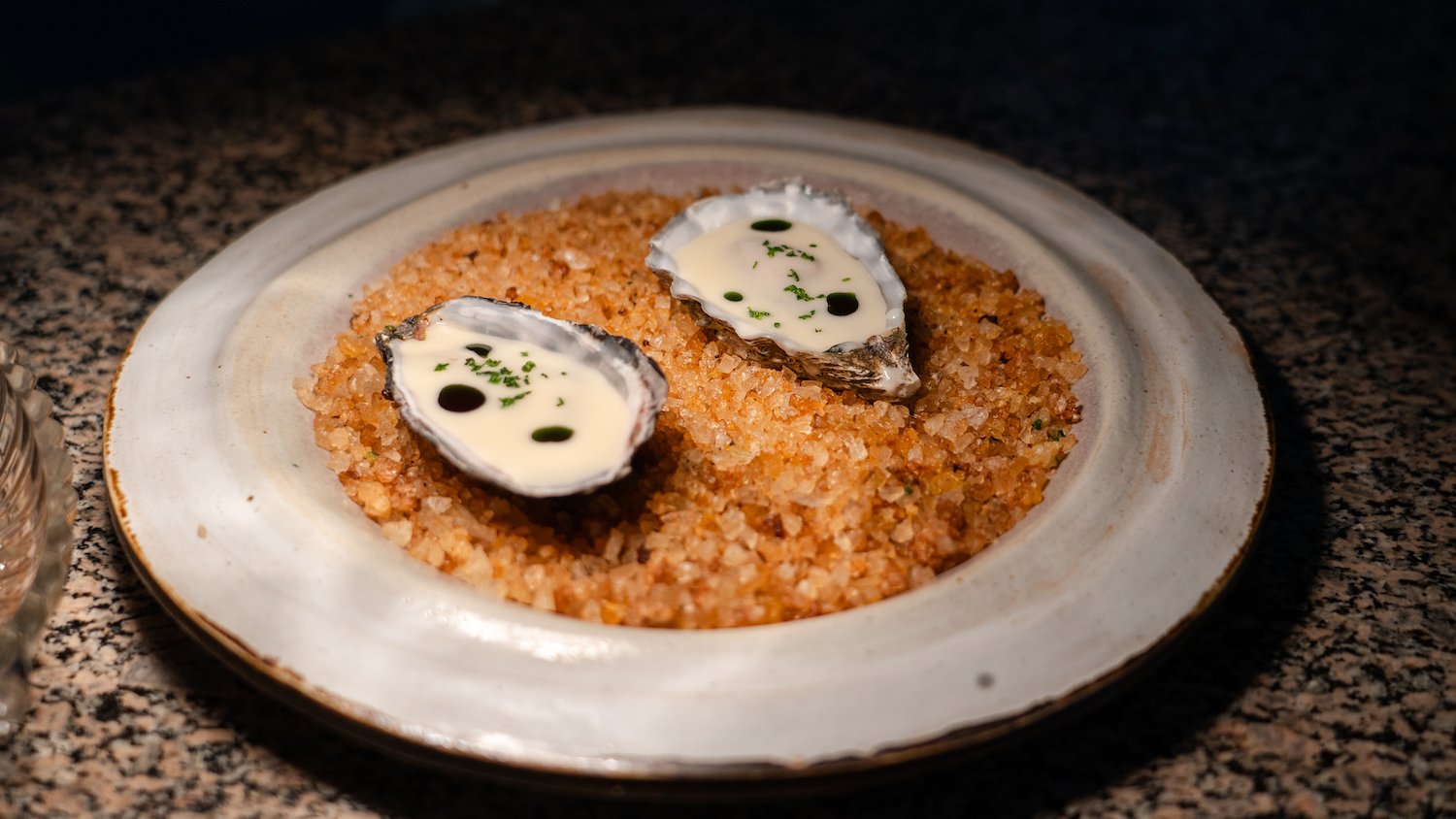 Valle Baja California, Mexico Michelin restaurant Damiana in Valle featuring oysters