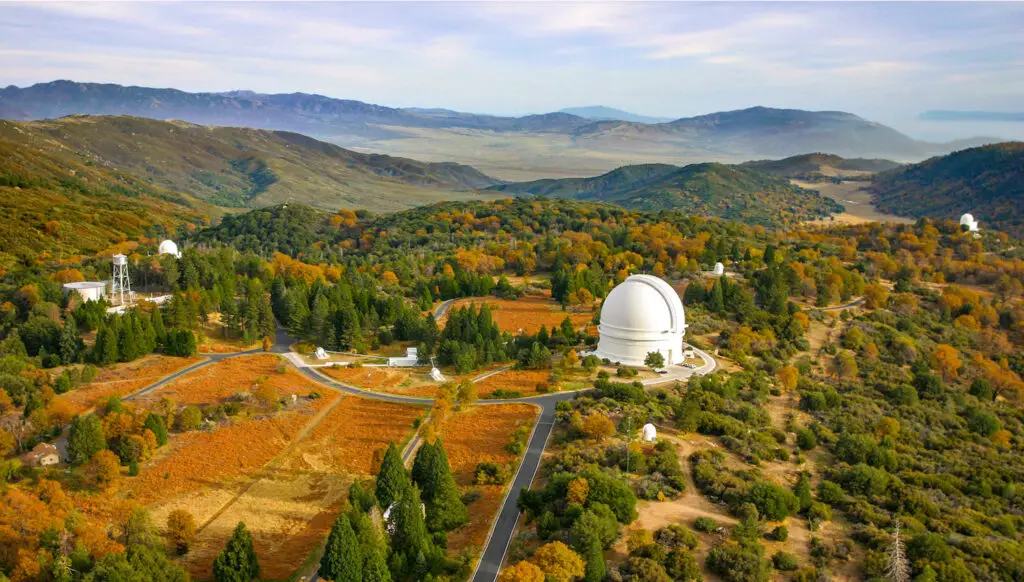 Best San Diego stargazing spots featuring the Palomar Observatory on Palomar Mountain