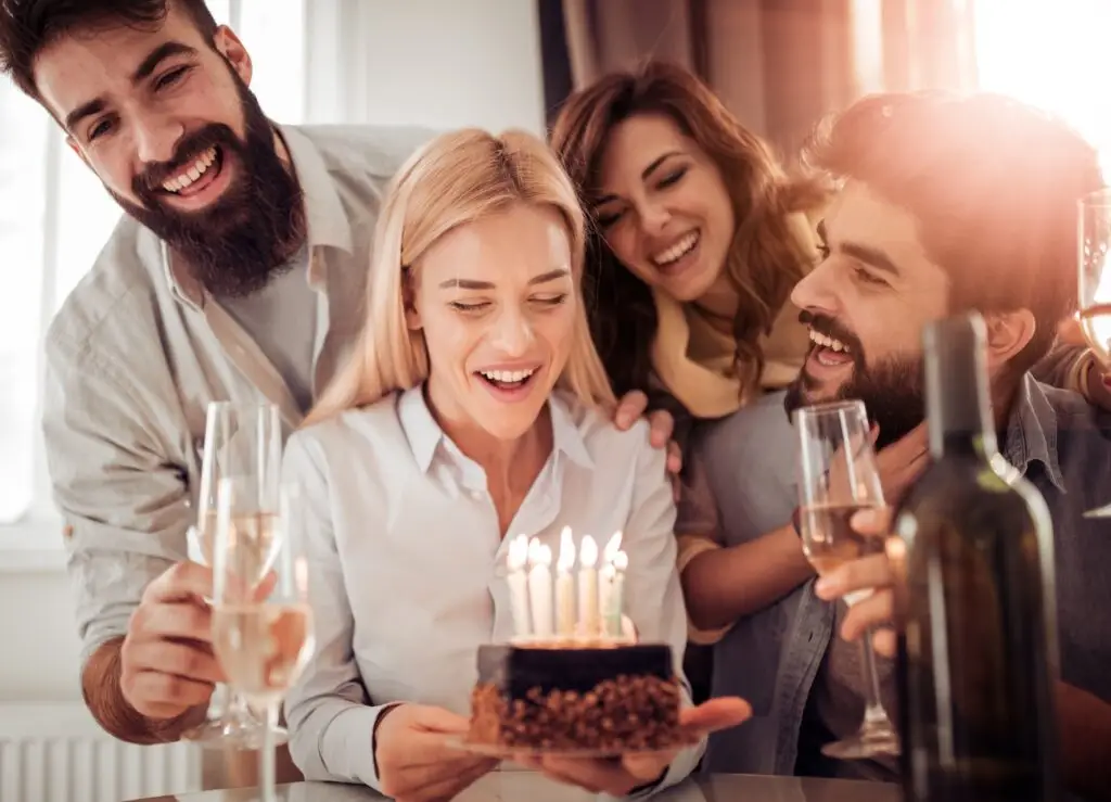 Unhinged, A Dating Series: The Happy Birthday Text