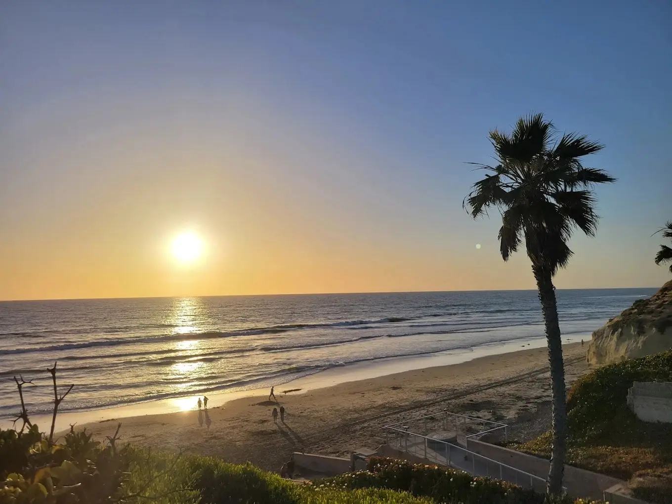 San Diego's best picnic spots at local parks featuring Fletcher Cove Park in Solana Beach