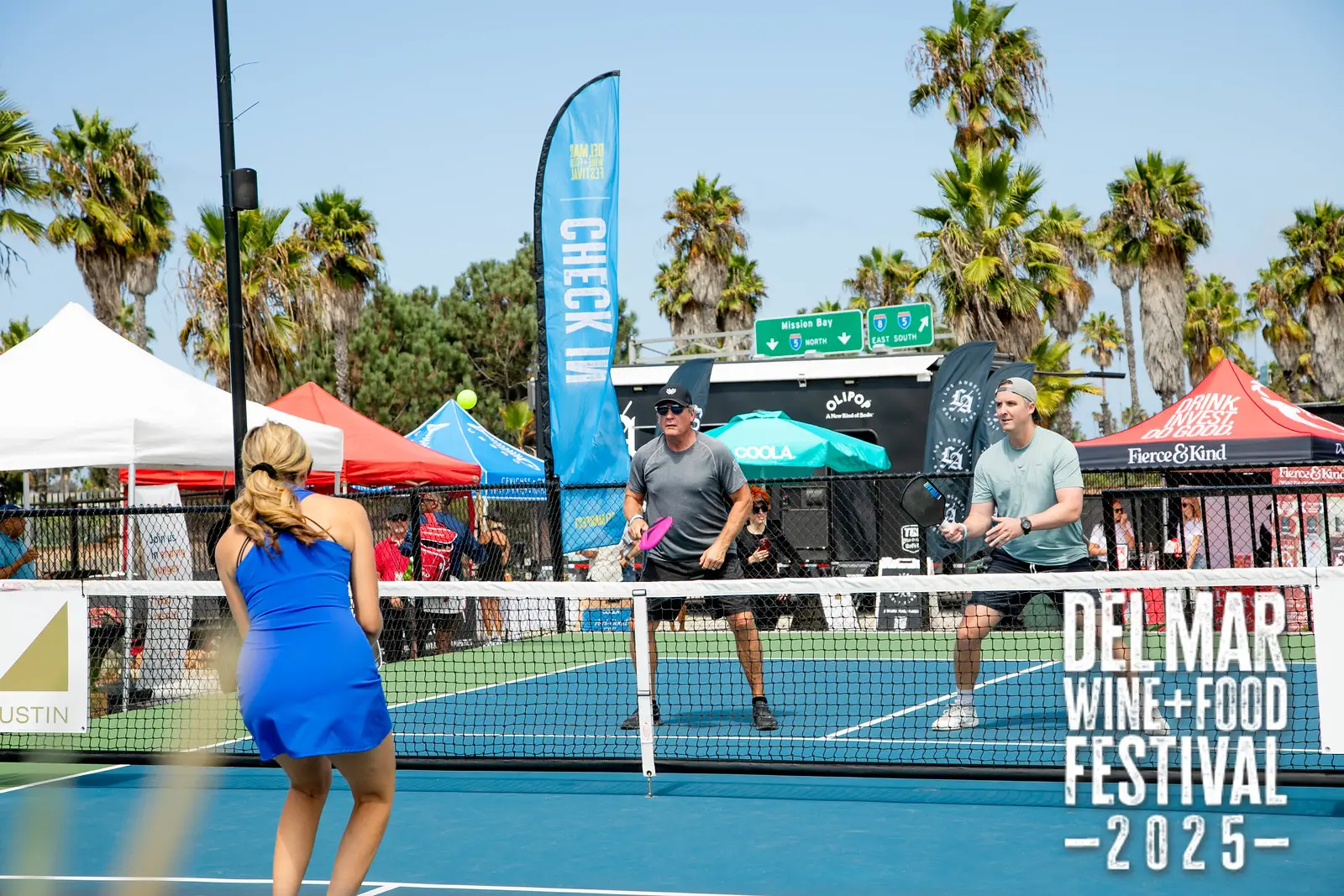Photo gallery from the 2025 Del Mar Wine + Food festival event featuring celebrity chefs, San Diego restaurants, and California distillers