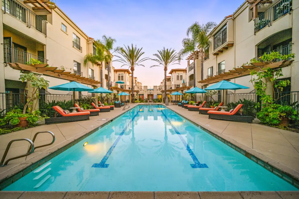 La Vida Senior Living