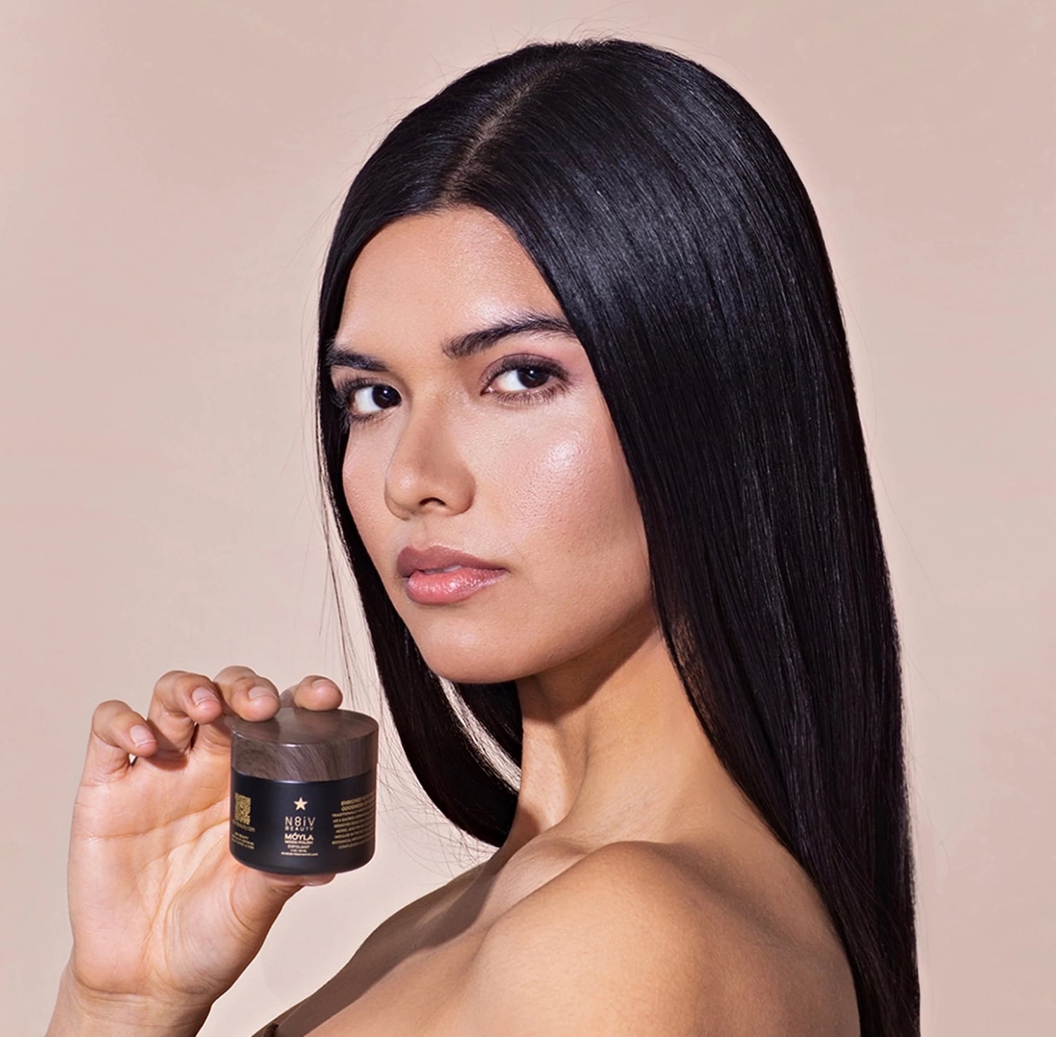 San Diego-made holiday gift ideas featuring Móyla Moon Polish Exfoliant from N8iV Beauty