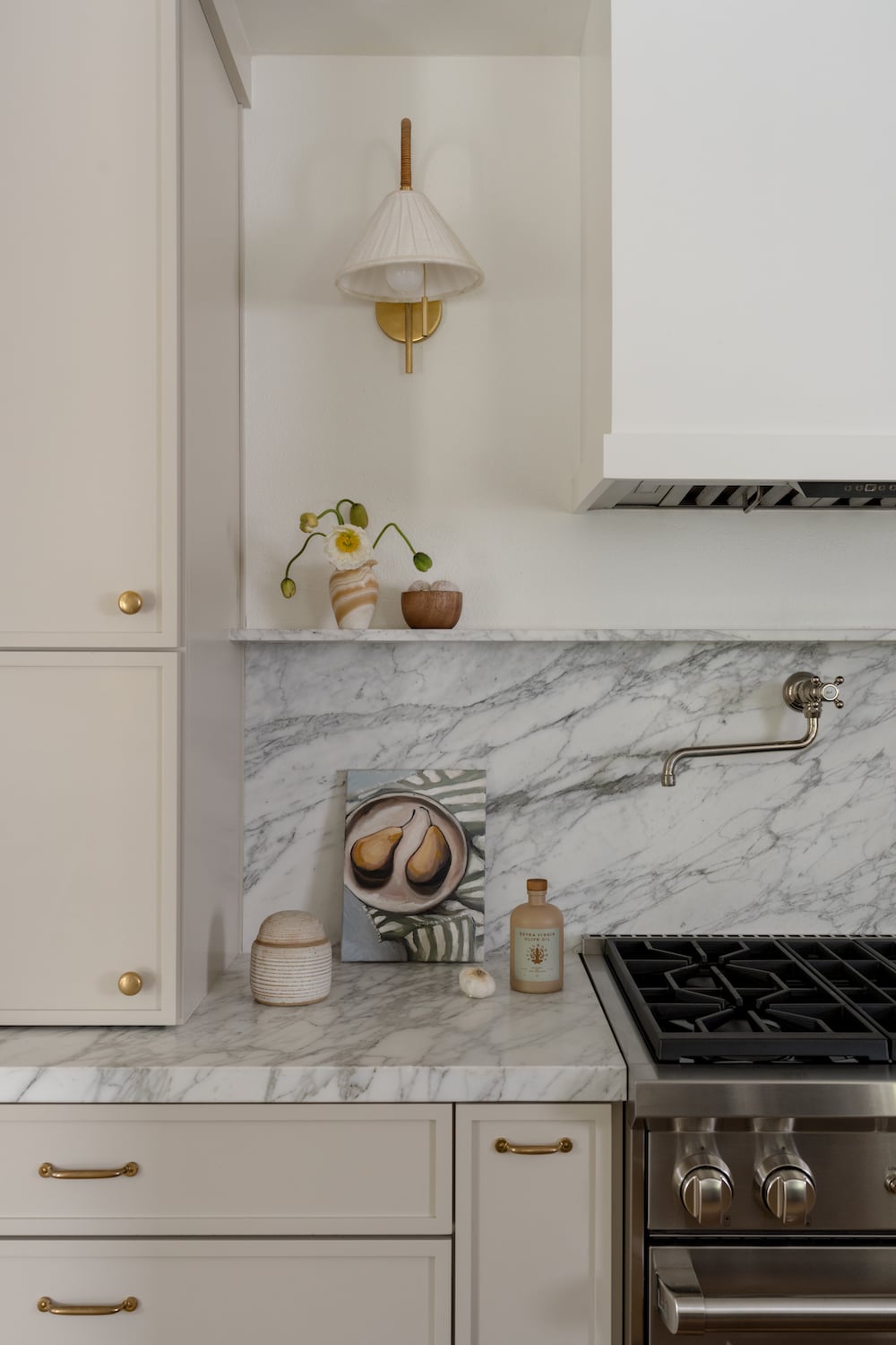 Katelyn De Spain San Diego home tour of interior decorated by Morgan Miles in Del Cerro