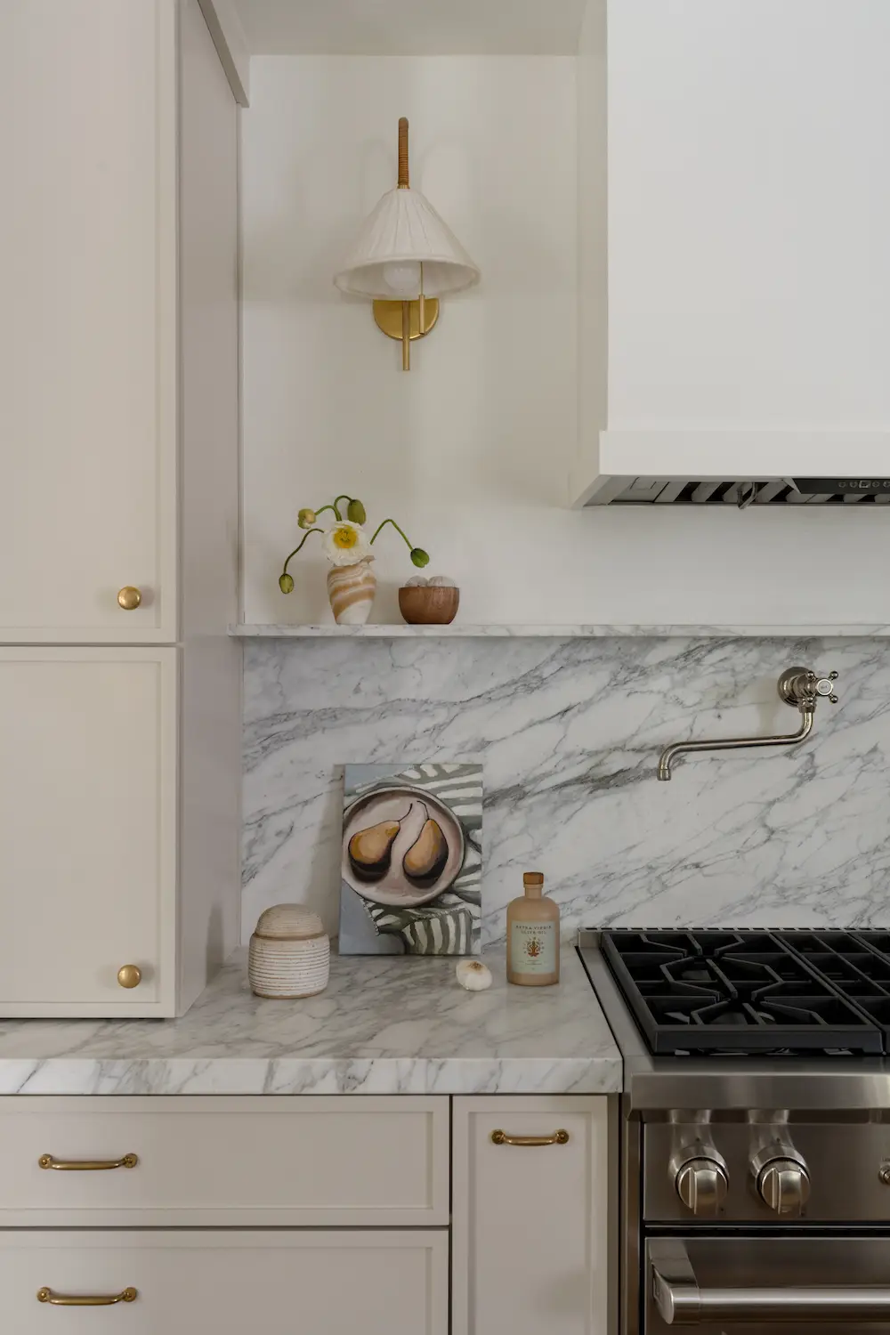 Katelyn De Spain San Diego home tour of interior decorated by Morgan Miles in Del Cerro