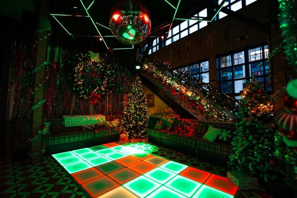 San Diego holiday pop up bar for seasonal cocktails featuring XMAS Bar at John Boy in the Gaslamp Quarter