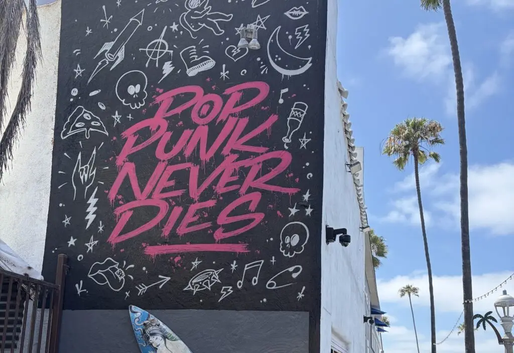 An Emo-Themed Bar & Pizza Joint is Rolling Into OB